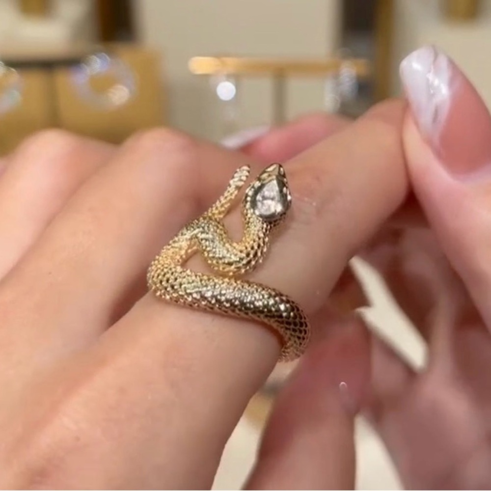 Snake Moissanite Ring w/ Emerald Eyes | 18K Gold-Plated - Picture 8 of 12